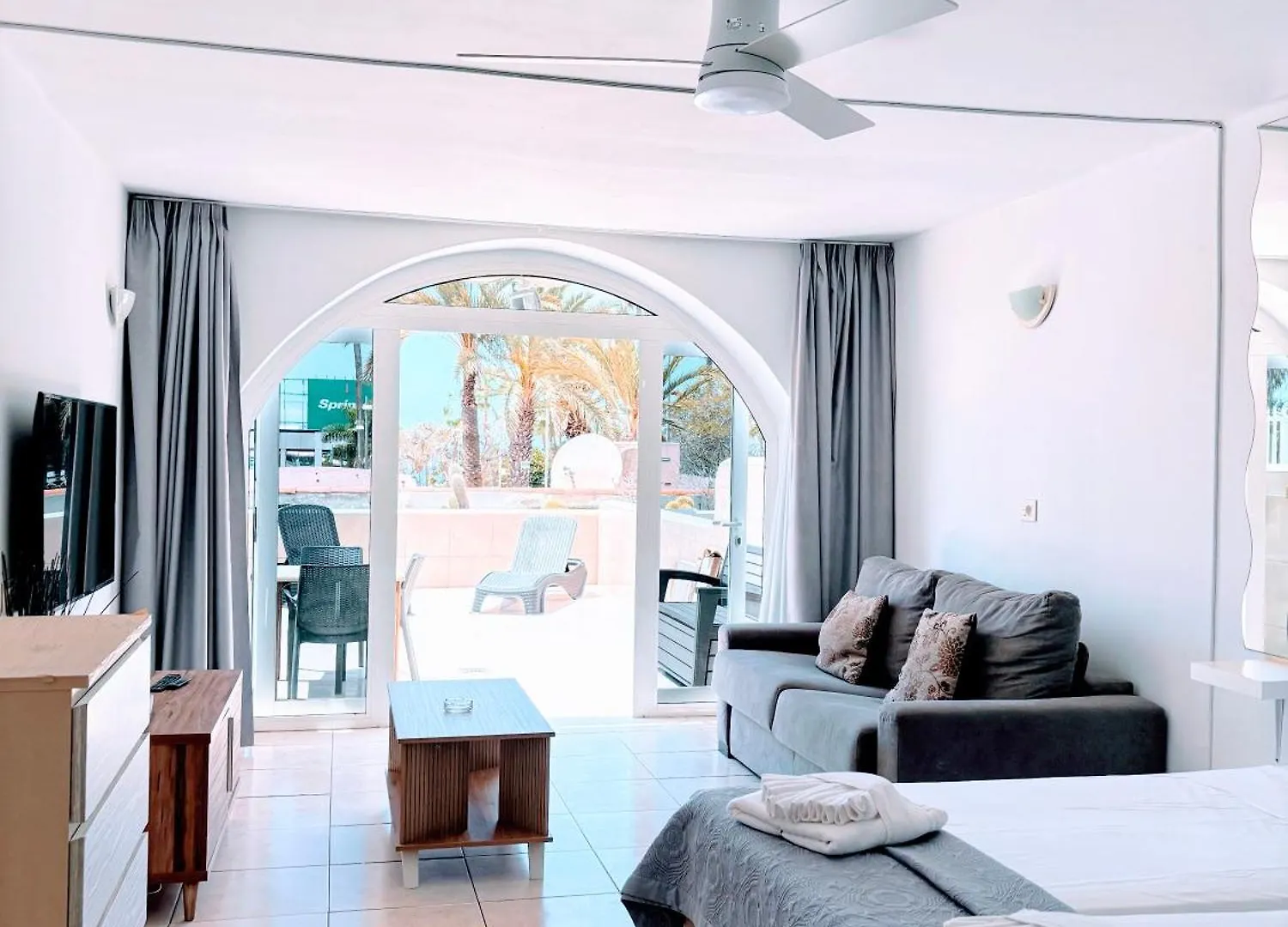 Estudio En Paraiso Royal Arona  Španělsko